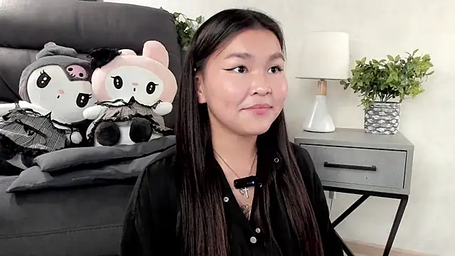 Snapshot of BrunaSand chatting on September 26, 2025, 11:50 am BrunaSand online show from September 26, 2025, 11:50 am