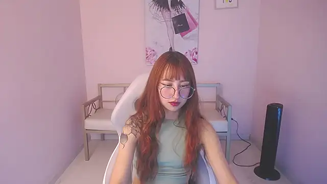 gaby angel  online show from October 3, 2025, 8:10 pm