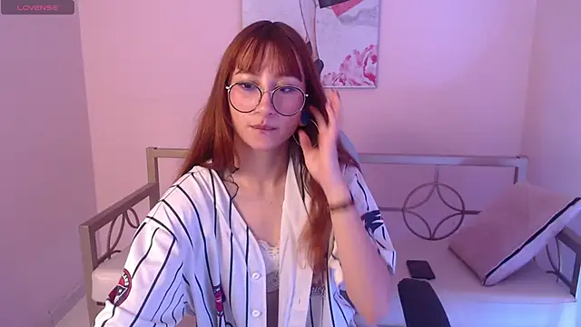 gaby angel  online show from September 18, 2025, 1:25 pm