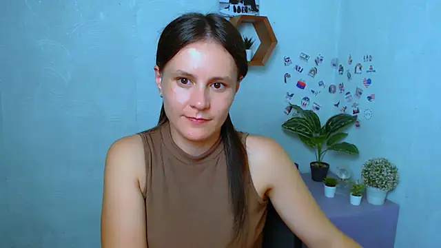 Snapshot of EvelinaMiss_ chatting on September 20, 2025, 2:00 pm EvelinaMiss online show from September 20, 2025, 2:00 pm