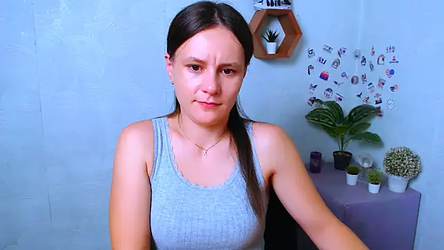 Snapshot of EvelinaMiss_ chatting on October 25, 2025, 2:55 am EvelinaMiss online show from October 25, 2025, 2:55 am