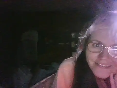 Snapshot of SweetMuseAfrodite chatting on September 21, 2025, 10:15 pm SweetMuseAfrodite online show from September 21, 2025, 10:15 pm