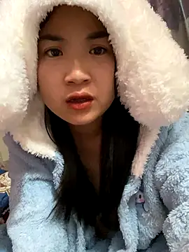 Lina-sexyy online show from November 28, 2025, 3:34 pm