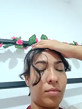 RouseWhitte online show from November 30, 2025, 4:19 pm