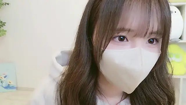 Cocoro o0 online show from October 12, 2025, 2:46 am