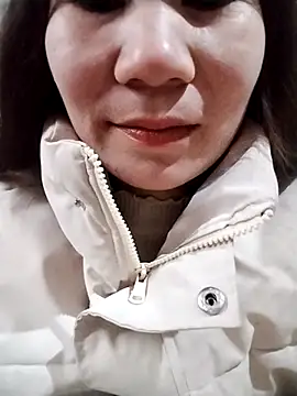 Snapshot of Girl_sexy98 chatting on January 8, 2026, 12:38 am Girl sexy98 online show from January 8, 2026, 12:38 am