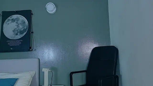 KeendraFox  online show from October 30, 2025, 10:13 am