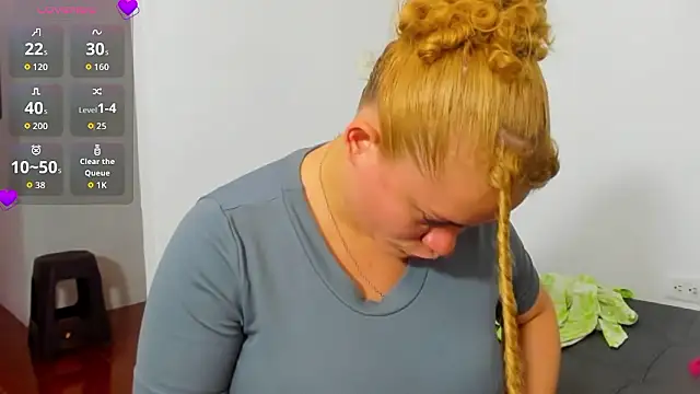 Cherrysweetyx online show from January 14, 2026, 3:59 pm