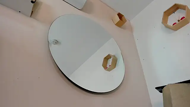 SofiaClarkson online show from September 24, 2025, 12:44 pm