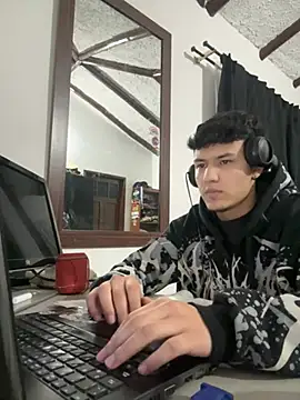 El awo  online show from April 15, 2026, 1:44 am