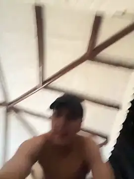 Snapshot of El_awo_ chatting on October 9, 2025, 2:50 pm El awo online show from October 9, 2025, 2:50 pm