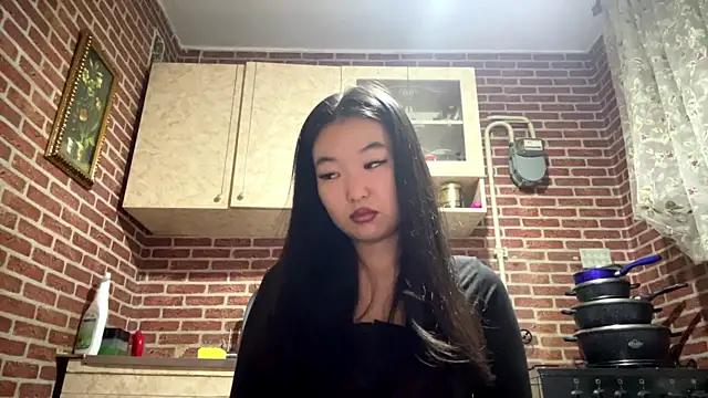 EmmaLeexth online show from January 15, 2026, 3:26 pm