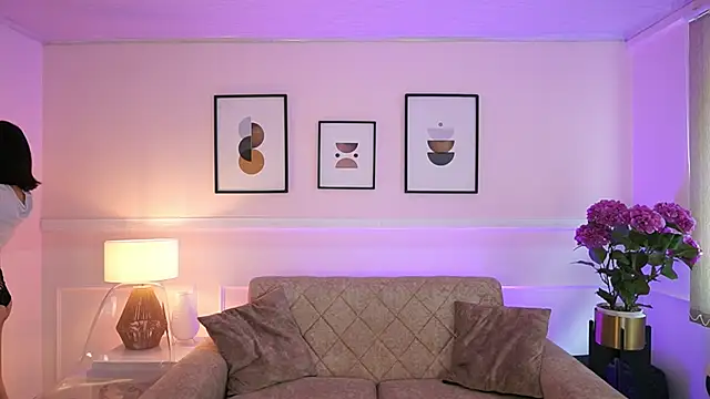 Snapshot of BillieBrownn chatting on October 17, 2025, 7:04 pm BillieBrownn online show from October 17, 2025, 7:04 pm