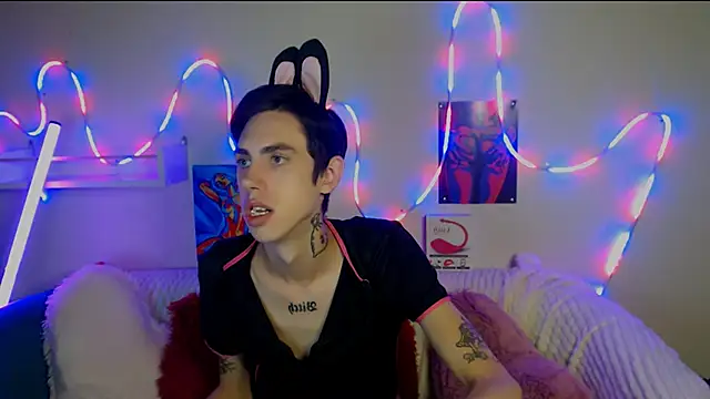 Snapshot of AlexNaughty14 chatting on September 25, 2025, 9:04 am AlexNaughty14 online show from September 25, 2025, 9:04 am