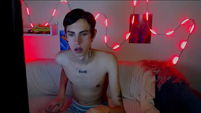 Snapshot of AlexNaughty14 chatting on October 8, 2025, 11:23 am AlexNaughty14 online show from October 8, 2025, 11:23 am