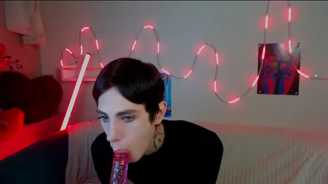 Snapshot of AlexNaughty14 chatting on September 27, 2025, 7:47 am AlexNaughty14 online show from September 27, 2025, 7:47 am