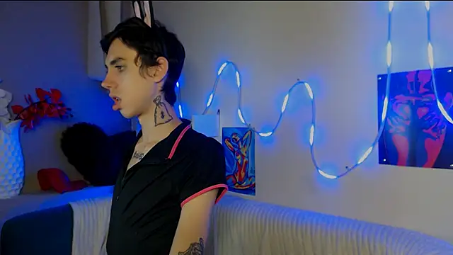 Snapshot of AlexNaughty14 chatting on October 12, 2025, 7:54 am AlexNaughty14 online show from October 12, 2025, 7:54 am