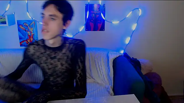 Snapshot of AlexNaughty14 chatting on October 5, 2025, 9:11 am AlexNaughty14 online show from October 5, 2025, 9:11 am