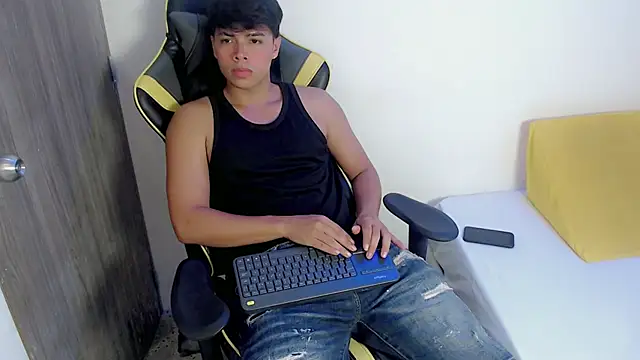 Kray x online show from September 17, 2025, 6:32 pm