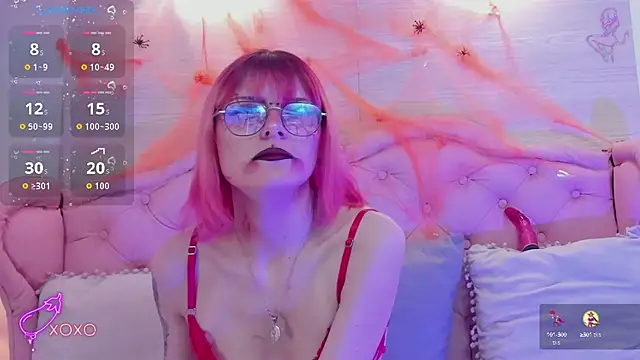 Rossiie Hunt  online show from October 14, 2025, 4:18 pm