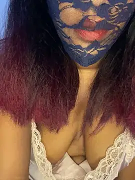 Snapshot of morjana2001 chatting on November 11, 2025, 10:26 pm morjana2001 online show from November 11, 2025, 10:26 pm