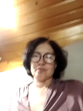 vikimoon11 online show from September 20, 2025, 10:15 pm