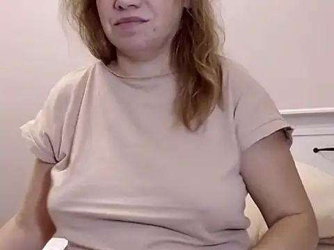 NastyAssxx online show from February 5, 2025, 4:58 pm