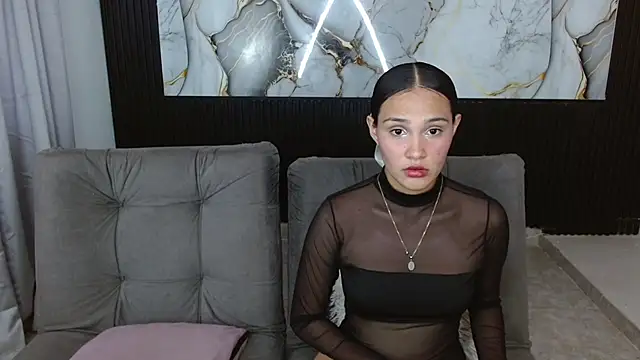 vayoleth bigass online show from September 18, 2025, 6:44 pm