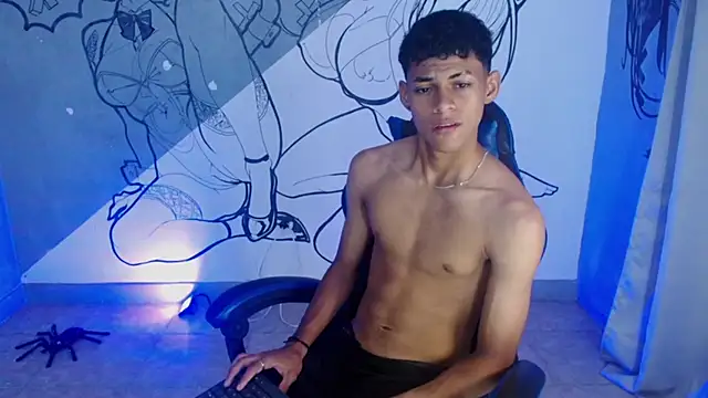 Snapshot of deivid_bigcock1 chatting on October 28, 2025, 12:33 am deivid bigcock1 online show from October 28, 2025, 12:33 am