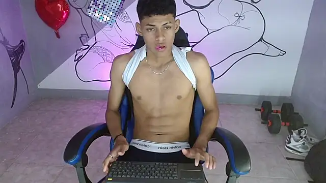 Snapshot of deivid_bigcock1 chatting on October 2, 2025, 1:09 am deivid bigcock1 online show from October 2, 2025, 1:09 am