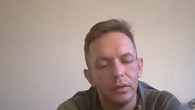 HeftyBoat6 online show from March 17, 2026, 6:11 pm