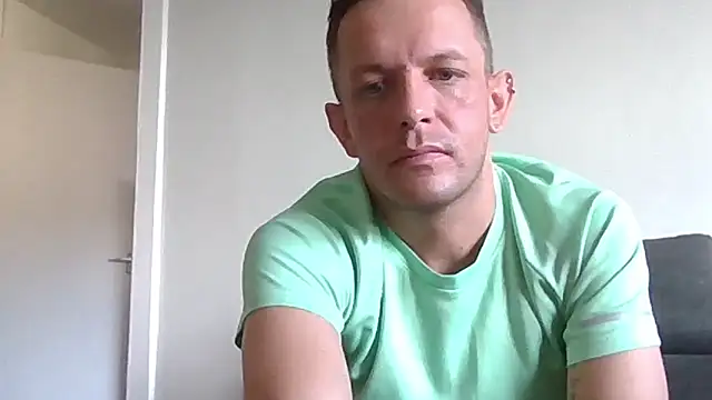 HeftyBoat6 online show from March 19, 2026, 5:24 pm