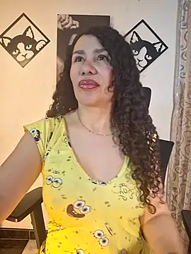 Lina 444 online show from April 1, 2026, 2:02 am