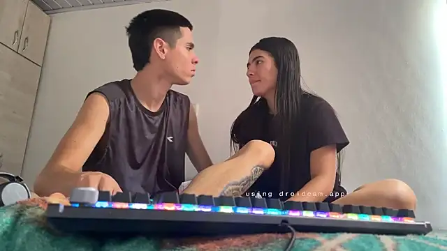 Snapshot of vipxxx2 chatting on October 18, 2025, 5:04 pm vipxxx2 online show from October 18, 2025, 5:04 pm