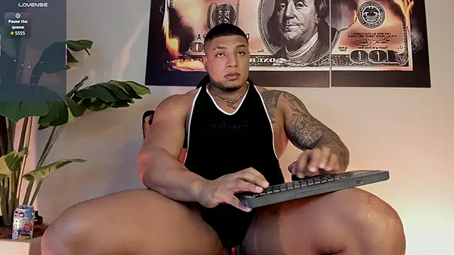 chrizmacgregor online show from April 7, 2026, 11:50 pm