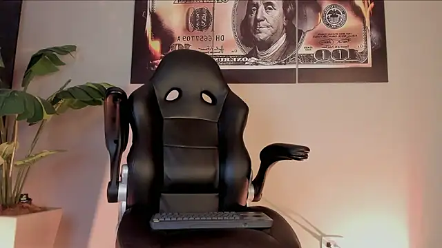 chrizmacgregor online show from February 3, 2026, 3:26 am