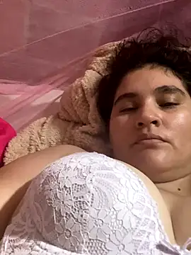 lunasexyhot18 online show from November 2, 2025, 8:14 pm