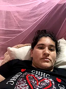 lunasexyhot18 online show from October 29, 2025, 5:56 pm