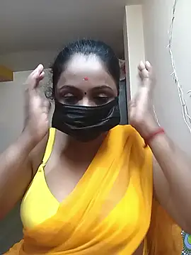 queendivya online show from February 5, 2026, 4:41 am