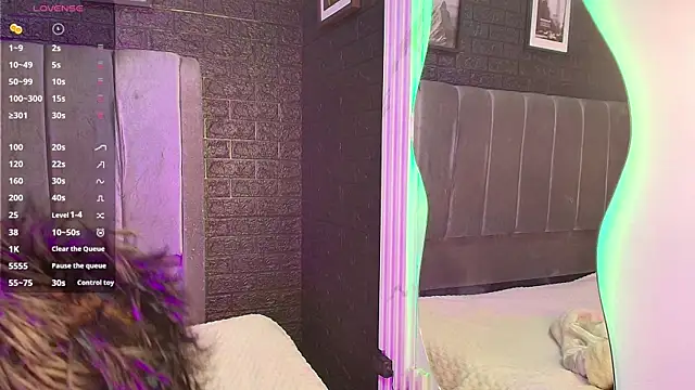 Erick Velveth online show from December 19, 2025, 6:05 am