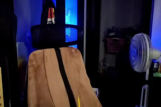 Snapshot of JayJayz_zz chatting on December 19, 2025, 7:44 am JayJayz zz online show from December 19, 2025, 7:44 am