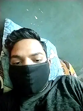 Snapshot of VickyMonster5 chatting on October 3, 2025, 11:39 pm VickyMonster5 online show from October 3, 2025, 11:39 pm