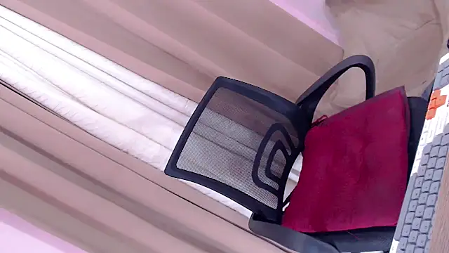 sugar melody online show from September 23, 2025, 4:03 pm