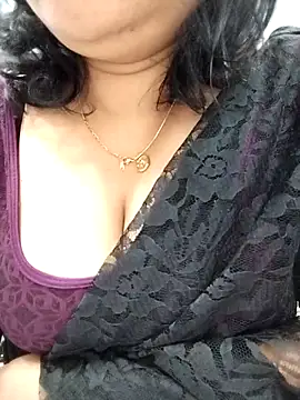 Snapshot of divya-jannu chatting on October 16, 2025, 5:43 pm divya-jannu online show from October 16, 2025, 5:43 pm