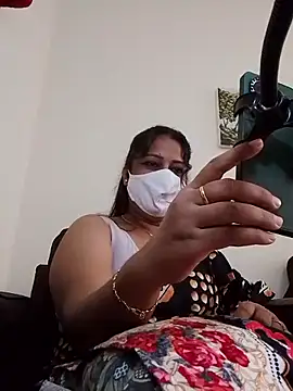 Snapshot of TAMIL_AMMUSRI chatting on September 29, 2025, 7:37 am TAMIL AMMUSRI online show from September 29, 2025, 7:37 am