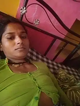 Snapshot of Hot_reshmaji chatting on July 7, 2026, 6:58 am Hot reshmaji online show from July 7, 2026, 6:58 am