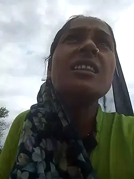 Snapshot of Hot_reshmaji chatting on July 7, 2026, 7:23 am Hot reshmaji online show from July 7, 2026, 7:23 am