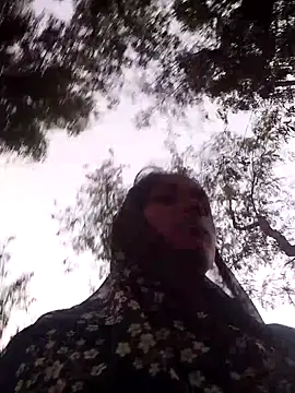 Hot reshmaji online show from November 6, 2025, 12:09 pm