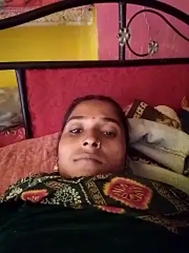 Snapshot of Hot_reshmaji chatting on February 21, 2026, 7:10 am Hot reshmaji online show from February 21, 2026, 7:10 am