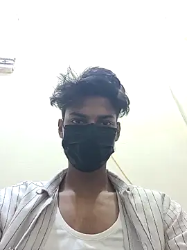 crish09 online show from April 18, 2026, 6:05 am